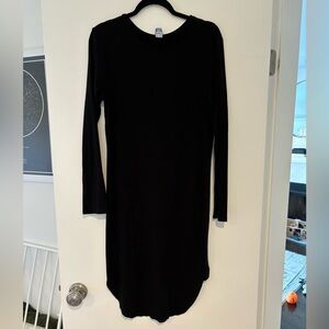 ❤️2 for $20❤️ Long sleeve ribbed black dress